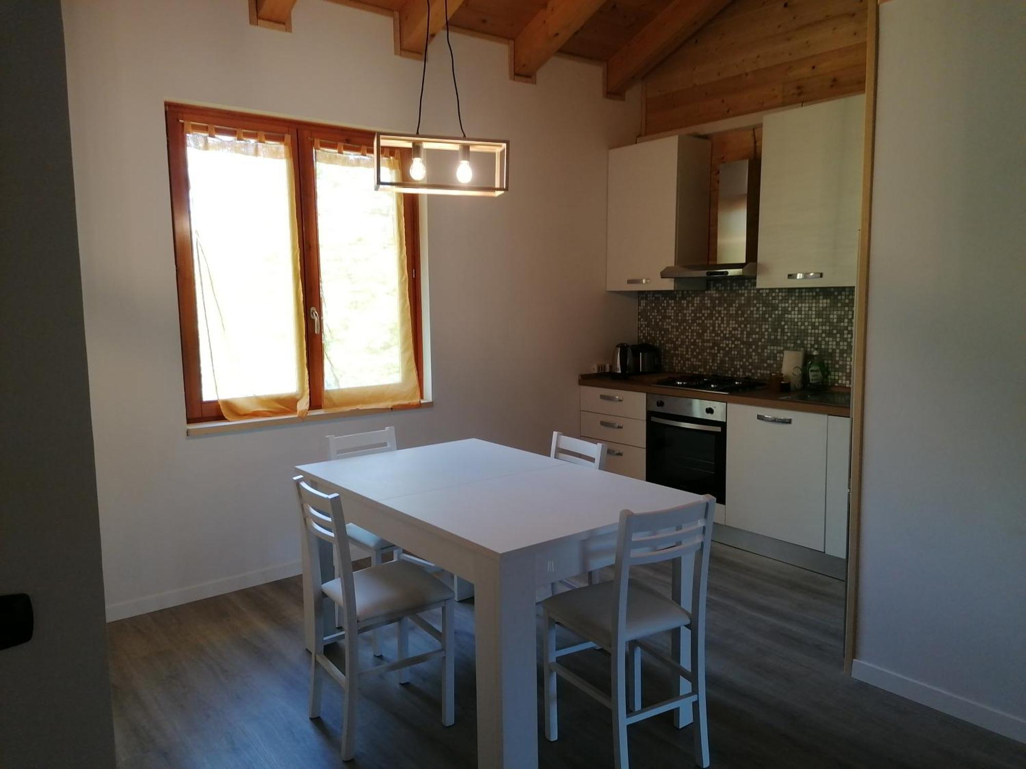 Agriturismo Bio Apipoli Montano Lucino Экстерьер фото