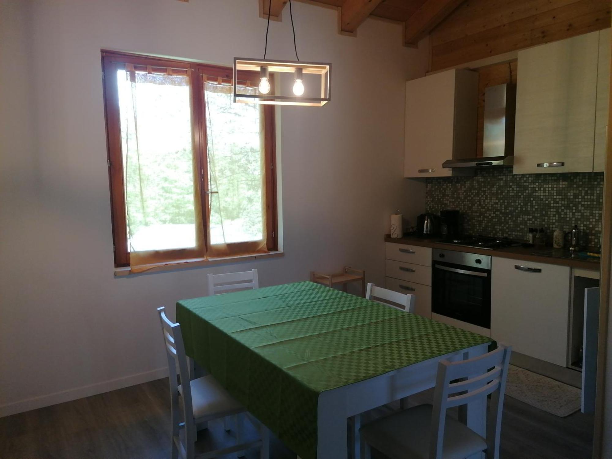 Agriturismo Bio Apipoli Montano Lucino Экстерьер фото